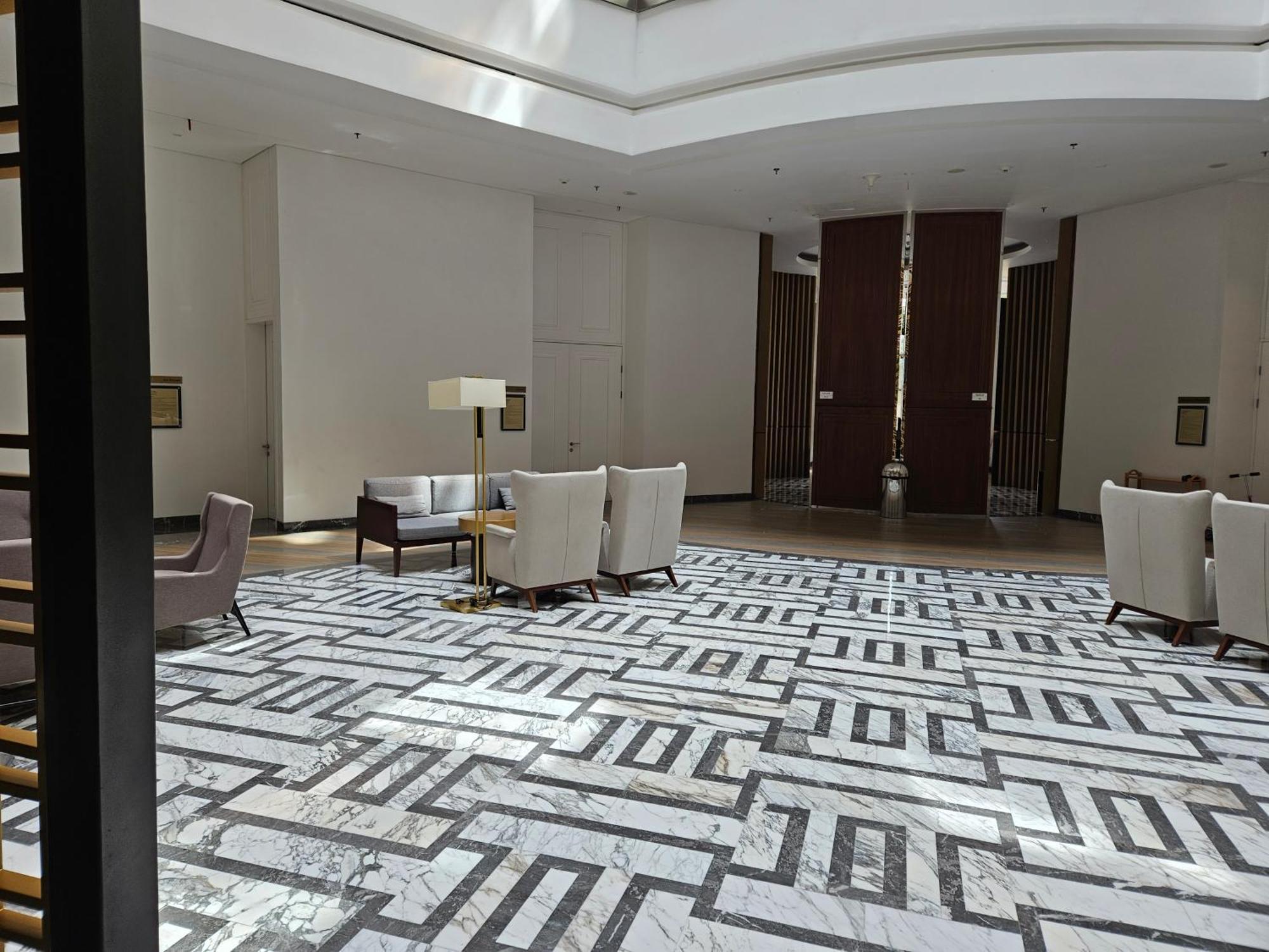 Appartement 3br Flat In Taman Anggrek Jakarta